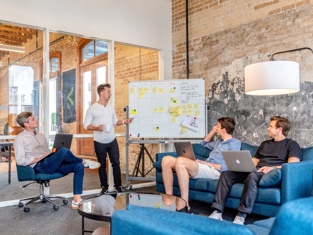 Hiring a Part-Time FD: What Are The Advantages?